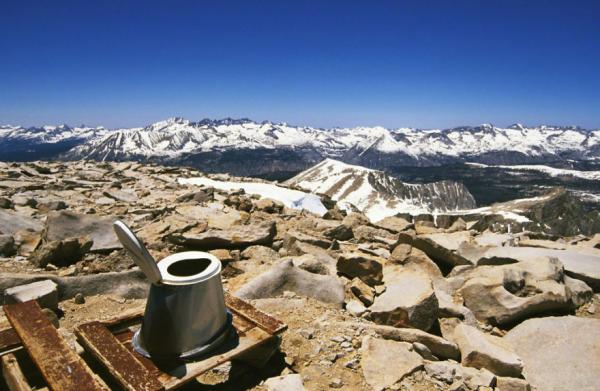 Thời đại hội nhập rồi, nhớ tìm hiểu cấu trúc toilet các nước để còn biết mà dùng cho đúng Thời đại hội nhập rồi, nhớ tìm hiểu cấu trúc toilet các nước để còn biết mà dùng cho đúng