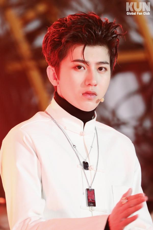 Tứ tiểu sinh sau 95: Lưu Hạo Nhiên đứng đầu, TFBoys gây tranh cãi khi không có trong BXH Tứ tiểu sinh sau 95: Lưu Hạo Nhiên đứng đầu, TFBoys gây tranh cãi khi không có trong BXH