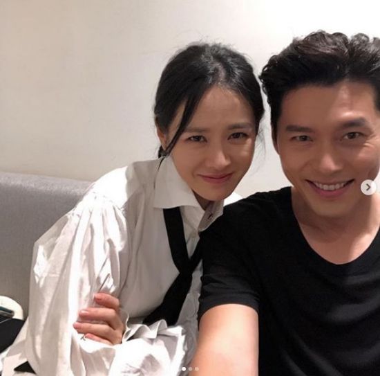 Sport Chosun đưa tin Hyun Bin và Son Ye Jin cùng đi Mỹ du lịch và hẹn hò? Sport Chosun đưa tin Hyun Bin và Son Ye Jin cùng đi Mỹ du lịch và hẹn hò?