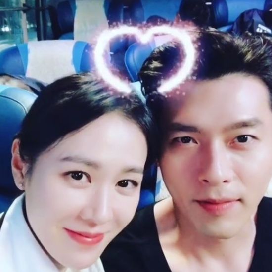 Sport Chosun đưa tin Hyun Bin và Son Ye Jin cùng đi Mỹ du lịch và hẹn hò? Sport Chosun đưa tin Hyun Bin và Son Ye Jin cùng đi Mỹ du lịch và hẹn hò?