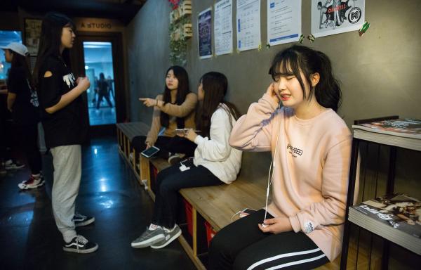 Cựu trainee người Đông Nam Á kể về cuộc sống thực tập tại SM: 'Ở Hàn, phân biệt đối xử là chuyện thường' Cựu trainee người Đông Nam Á kể về cuộc sống thực tập tại SM: 'Ở Hàn, phân biệt đối xử là chuyện thường'