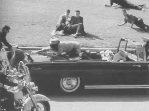 Fidel Castro từng thoát 638 vụ ám sát nhưng người tình của ông còn nhiều huyền thoại hơn Fidel Castro từng thoát 638 vụ ám sát nhưng người tình của ông còn nhiều huyền thoại hơn