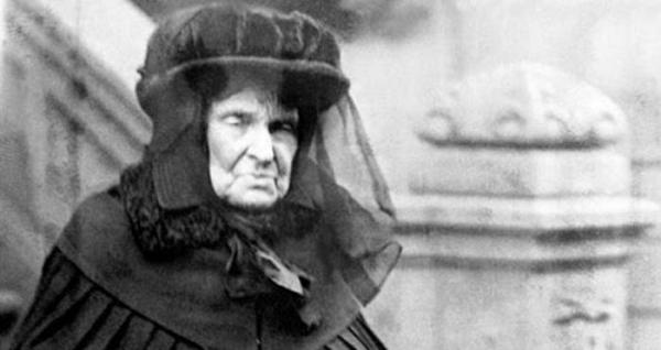 Hetty Green: Người đàn bà giàu nhất nước Mỹ nhưng lại là người khốn khổ nhất thế giới Hetty Green: Người đàn bà giàu nhất nước Mỹ nhưng lại là người khốn khổ nhất thế giới