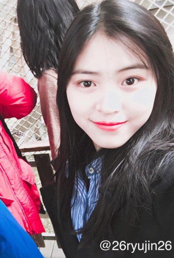 Mặt mộc trước khi debut của nhóm nữ mới nhà JYP: Người đẹp từ bé, kẻ dậy thì siêu thành công Mặt mộc trước khi debut của nhóm nữ mới nhà JYP: Người đẹp từ bé, kẻ dậy thì siêu thành công
