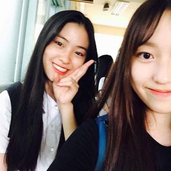 Mặt mộc trước khi debut của nhóm nữ mới nhà JYP: Người đẹp từ bé, kẻ dậy thì siêu thành công Mặt mộc trước khi debut của nhóm nữ mới nhà JYP: Người đẹp từ bé, kẻ dậy thì siêu thành công