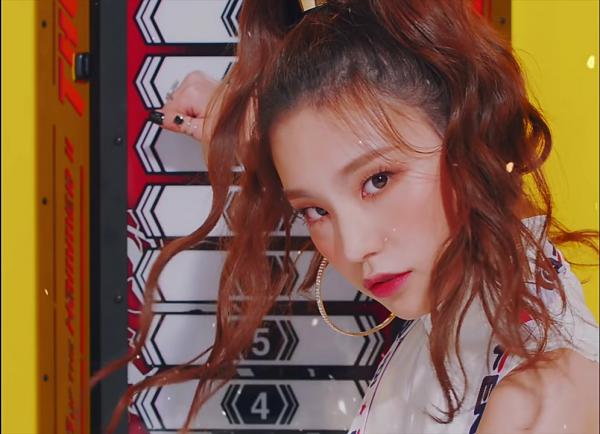 Mặt mộc trước khi debut của nhóm nữ mới nhà JYP: Người đẹp từ bé, kẻ dậy thì siêu thành công Mặt mộc trước khi debut của nhóm nữ mới nhà JYP: Người đẹp từ bé, kẻ dậy thì siêu thành công