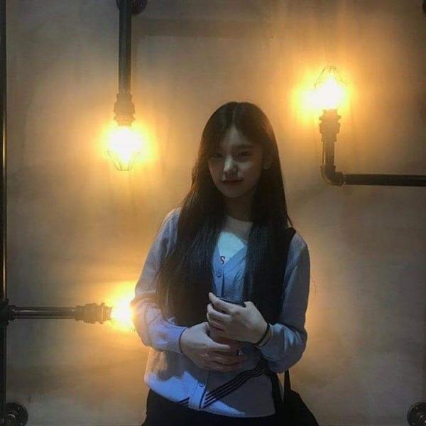 Mặt mộc trước khi debut của nhóm nữ mới nhà JYP: Người đẹp từ bé, kẻ dậy thì siêu thành công Mặt mộc trước khi debut của nhóm nữ mới nhà JYP: Người đẹp từ bé, kẻ dậy thì siêu thành công