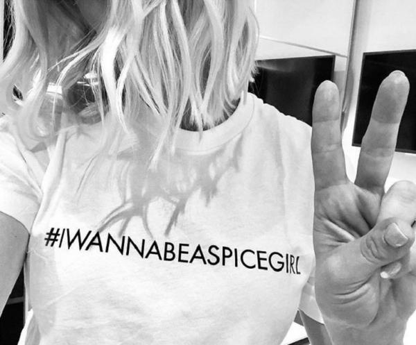 Spice Girls bán áo ủng hộ bình đẳng giới được sản xuất từ nhà máy bóc lột sức lao động phụ nữ Spice Girls bán áo ủng hộ bình đẳng giới được sản xuất từ nhà máy bóc lột sức lao động phụ nữ