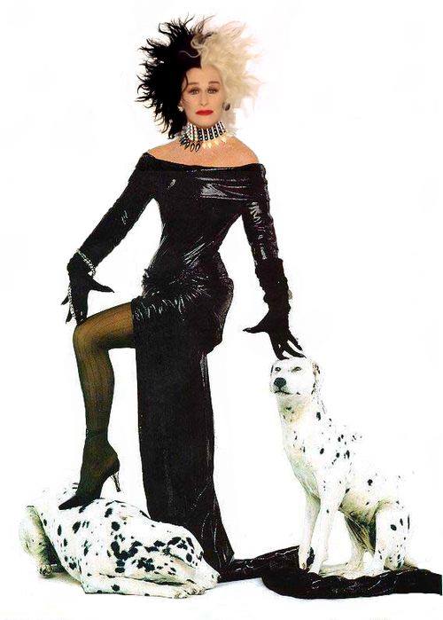Gu thời trang thượng hạng biến Cruella thành nhân vật phản diện vĩ đại nhất mọi thời đại của Disney Gu thời trang thượng hạng biến Cruella thành nhân vật phản diện vĩ đại nhất mọi thời đại của Disney