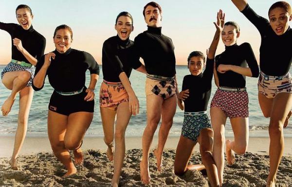 Tài năng 'chụp hình ké fame' Kendall Jenner đã giúp anh chàng này sở hữu hơn 1 triệu người theo dõi trên Instagram Tài năng 'chụp hình ké fame' Kendall Jenner đã giúp anh chàng này sở hữu hơn 1 triệu người theo dõi trên Instagram