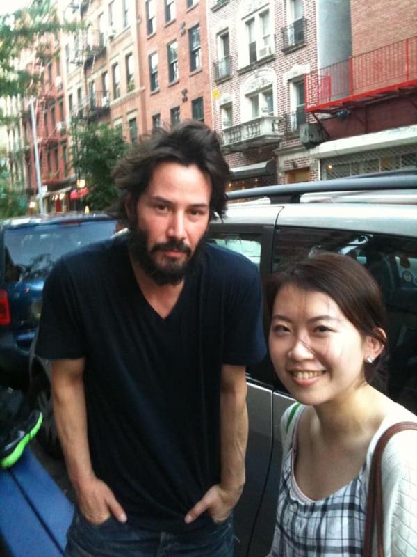 Loạt khoảnh khắc 'ngàn vàng' chứng minh Keanu Reeves là quý ông lịch thiệp bậc nhất Hollywood Loạt khoảnh khắc 'ngàn vàng' chứng minh Keanu Reeves là quý ông lịch thiệp bậc nhất Hollywood