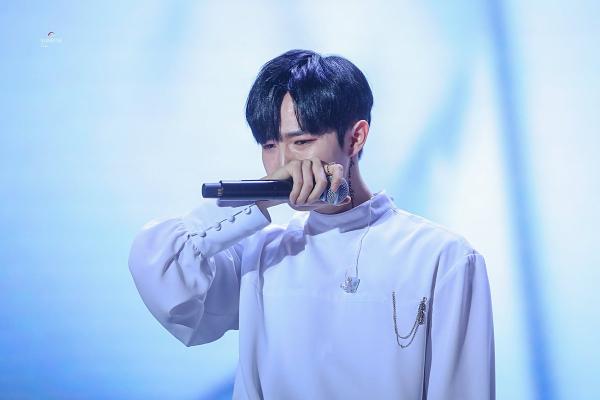 Lời tạm biệt nhói lòng của Wanna One trong concert cuối: 'Vì sao chúng ta phải kết thúc?' Lời tạm biệt nhói lòng của Wanna One trong concert cuối: 'Vì sao chúng ta phải kết thúc?'