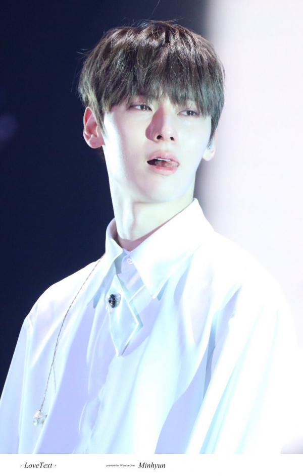 Lời tạm biệt nhói lòng của Wanna One trong concert cuối: 'Vì sao chúng ta phải kết thúc?' Lời tạm biệt nhói lòng của Wanna One trong concert cuối: 'Vì sao chúng ta phải kết thúc?'
