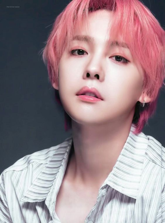 10 gương mặt idol được bác sĩ thẩm mỹ chứng nhận 'chuẩn tỉ lệ vàng', không tìm ra điểm gì để sửa 10 gương mặt idol được bác sĩ thẩm mỹ chứng nhận 'chuẩn tỉ lệ vàng', không tìm ra điểm gì để sửa