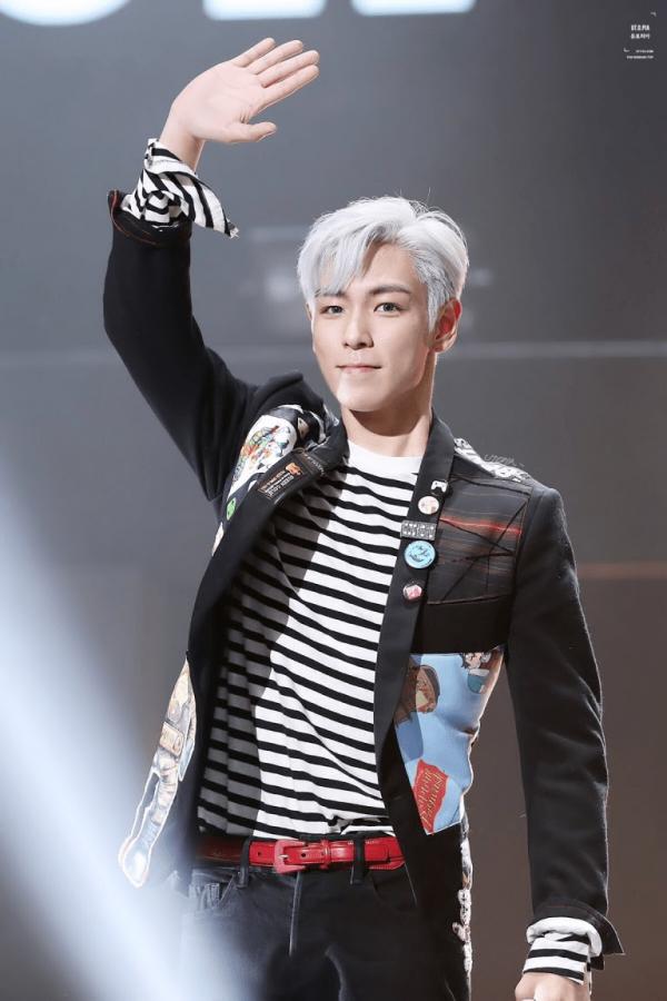 10 gương mặt idol được bác sĩ thẩm mỹ chứng nhận 'chuẩn tỉ lệ vàng', không tìm ra điểm gì để sửa 10 gương mặt idol được bác sĩ thẩm mỹ chứng nhận 'chuẩn tỉ lệ vàng', không tìm ra điểm gì để sửa