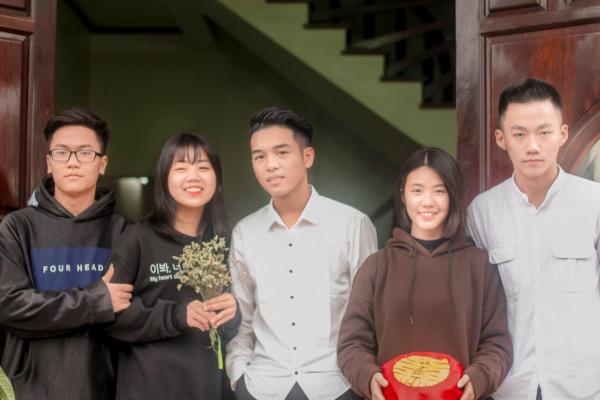 Khi 2 đứa bạn thân khác giới sinh nhật trùng nhau, tốt nhất là làm luôn đám cưới cho bọn nó Khi 2 đứa bạn thân khác giới sinh nhật trùng nhau, tốt nhất là làm luôn đám cưới cho bọn nó