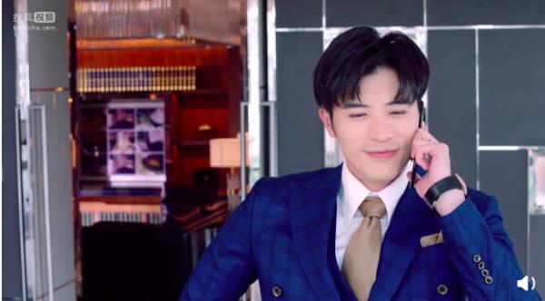 'Boss Muốn Cưới Tôi' tập 10: Lăng Dị Châu tung 'thính' nơi công cộng khiến dân tình giật mình thon thót 'Boss Muốn Cưới Tôi' tập 10: Lăng Dị Châu tung 'thính' nơi công cộng khiến dân tình giật mình thon thót