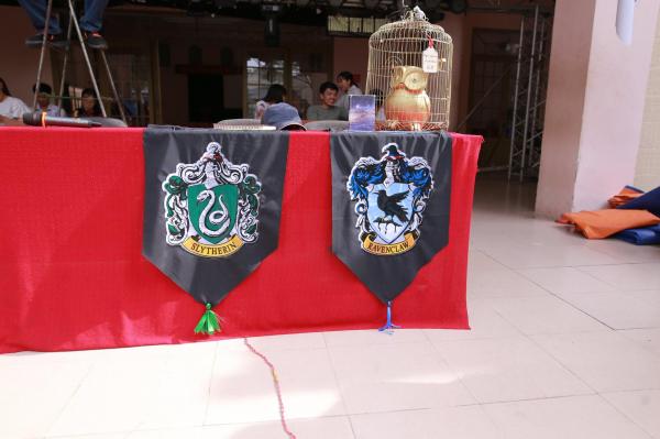 Tha hồ 'ăn bánh GATO' với hội trại xuân phiên bản Harry Potter của trường người ta Tha hồ 'ăn bánh GATO' với hội trại xuân phiên bản Harry Potter của trường người ta