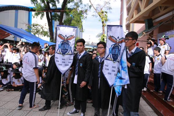 Tha hồ 'ăn bánh GATO' với hội trại xuân phiên bản Harry Potter của trường người ta Tha hồ 'ăn bánh GATO' với hội trại xuân phiên bản Harry Potter của trường người ta