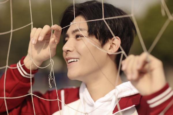Các tổng tài bá đạo, đế vương cao ngạo và học bá thanh xuân gây bão web drama gần đây Các tổng tài bá đạo, đế vương cao ngạo và học bá thanh xuân gây bão web drama gần đây