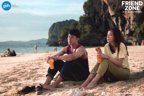 Chi Pu nổi bật giữa dàn mỹ nhân châu Á, thể hiện OST phim Thái sắp ra mắt 'Friend Zone' Chi Pu nổi bật giữa dàn mỹ nhân châu Á, thể hiện OST phim Thái sắp ra mắt 'Friend Zone'