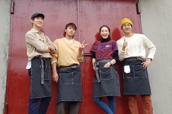 3 lý do phải xem Coffee Friends - 'Tiệm Cà Phê Hoàng Tử' phiên bản show thực tế chỉ toàn trai đẹp 3 lý do phải xem Coffee Friends - 'Tiệm Cà Phê Hoàng Tử' phiên bản show thực tế chỉ toàn trai đẹp