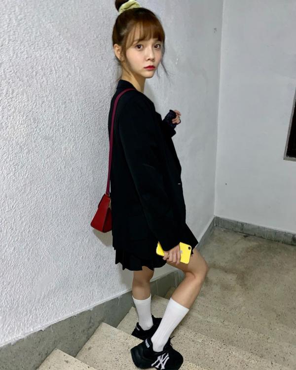 Fan kêu cứu công ty khi thấy Jimin (AOA) giảm cân trơ cả xương, gầy đến mức báo động Fan kêu cứu công ty khi thấy Jimin (AOA) giảm cân trơ cả xương, gầy đến mức báo động