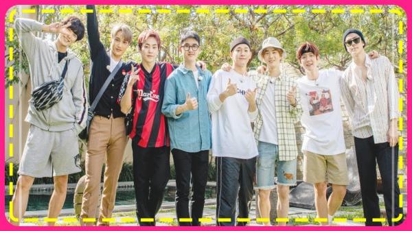 'Người khổng lồ' Chanyeol và nỗi khổ cả đời không được nằm ngủ thẳng chân trên giường 'Người khổng lồ' Chanyeol và nỗi khổ cả đời không được nằm ngủ thẳng chân trên giường