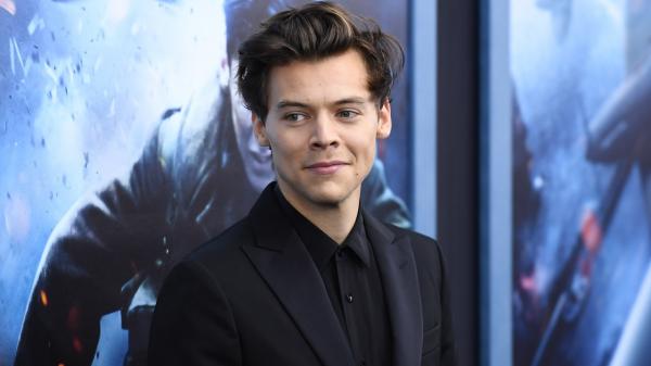 Fanfic về Harry Styles (One Direction) được chuyển thể thành phim Hollywood Fanfic về Harry Styles (One Direction) được chuyển thể thành phim Hollywood