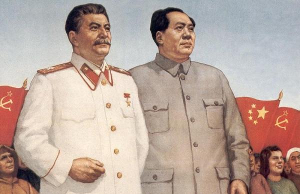 Hãng thời trang danh tiếng Uniqlo sản xuất hàng loạt 'đồng phục Kim Jong Un' Hãng thời trang danh tiếng Uniqlo sản xuất hàng loạt 'đồng phục Kim Jong Un'
