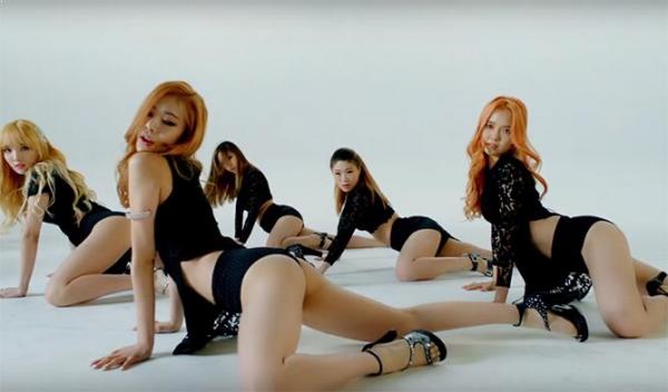 Bộ bình đẳng giới Hàn Quốc muốn hạn chế idol xuất hiện trên TV với lí do ngoại hình quá giống nhau Bộ bình đẳng giới Hàn Quốc muốn hạn chế idol xuất hiện trên TV với lí do ngoại hình quá giống nhau
