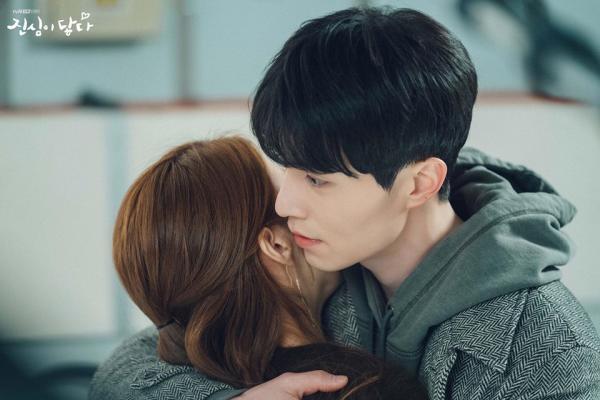 'Touch Your Heart': Bộ phim của những cảnh siêu sến khiến tim ta tan chảy chỉ trong 1 giây 'Touch Your Heart': Bộ phim của những cảnh siêu sến khiến tim ta tan chảy chỉ trong 1 giây