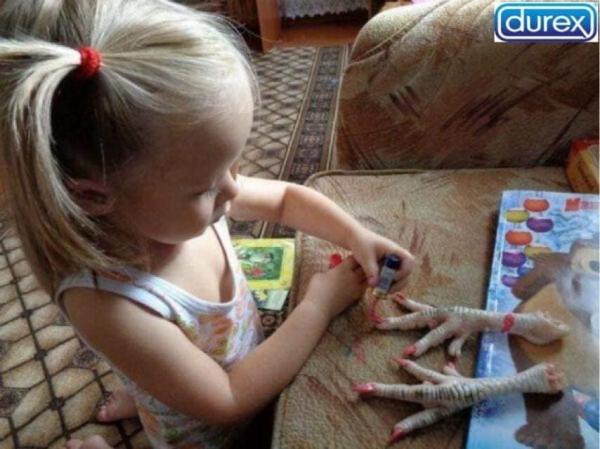 Màn quảng cáo thông minh nhất để Durex khiến nhân loại phải chạy đi mua sản phẩm của mình Màn quảng cáo thông minh nhất để Durex khiến nhân loại phải chạy đi mua sản phẩm của mình
