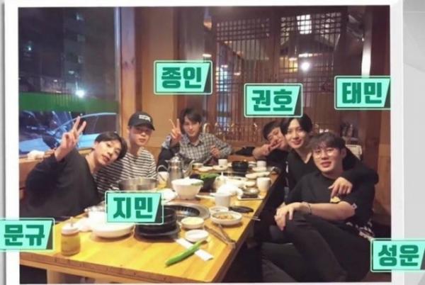 Nghe Ha Sung Woon kể chuyện làm quen Jimin và Kai mới thấy lập hội bạn thân xịn nhất K-Pop 'lắt léo' thế nào Nghe Ha Sung Woon kể chuyện làm quen Jimin và Kai mới thấy lập hội bạn thân xịn nhất K-Pop 'lắt léo' thế nào