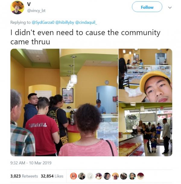 Con trai đăng tweet kêu gọi mọi người đến mua bánh donut ở cửa hàng của bố mẹ vì quá ế và kết quả bất ngờ Con trai đăng tweet kêu gọi mọi người đến mua bánh donut ở cửa hàng của bố mẹ vì quá ế và kết quả bất ngờ