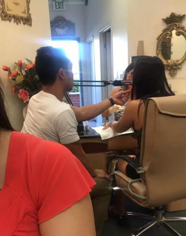Tuyển tập Bạn trai/bạn gái nhà người ta không bao giờ làm tôi thất vọng Tuyển tập Bạn trai/bạn gái nhà người ta không bao giờ làm tôi thất vọng