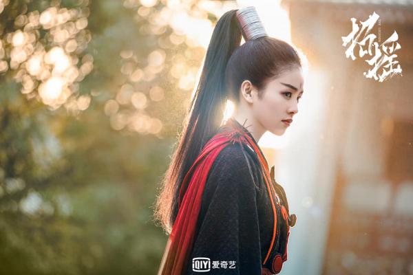 Trước 'Chiêu Diêu' Hứa Khải - Bạch Lộc từng bị đồn hẹn hò, xem cảnh hậu trường càng đáng nghi hơn Trước 'Chiêu Diêu' Hứa Khải - Bạch Lộc từng bị đồn hẹn hò, xem cảnh hậu trường càng đáng nghi hơn