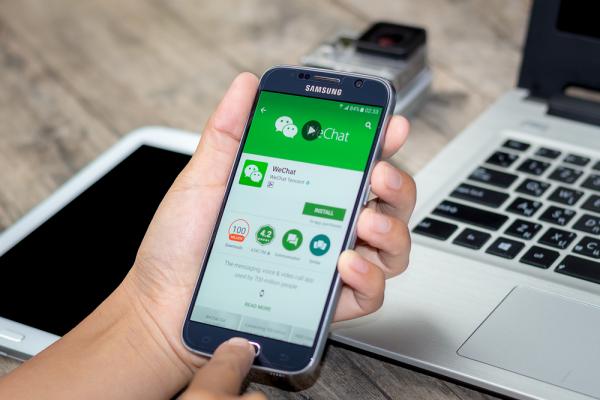 Sinh viên Trung Quốc cuống cuồng kết bạn với 1.000 người trên WeChat để qua môn kiểm tra Sinh viên Trung Quốc cuống cuồng kết bạn với 1.000 người trên WeChat để qua môn kiểm tra