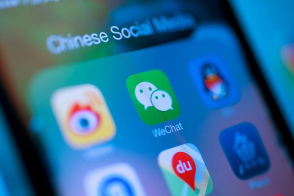 Sinh viên Trung Quốc cuống cuồng kết bạn với 1.000 người trên WeChat để qua môn kiểm tra Sinh viên Trung Quốc cuống cuồng kết bạn với 1.000 người trên WeChat để qua môn kiểm tra