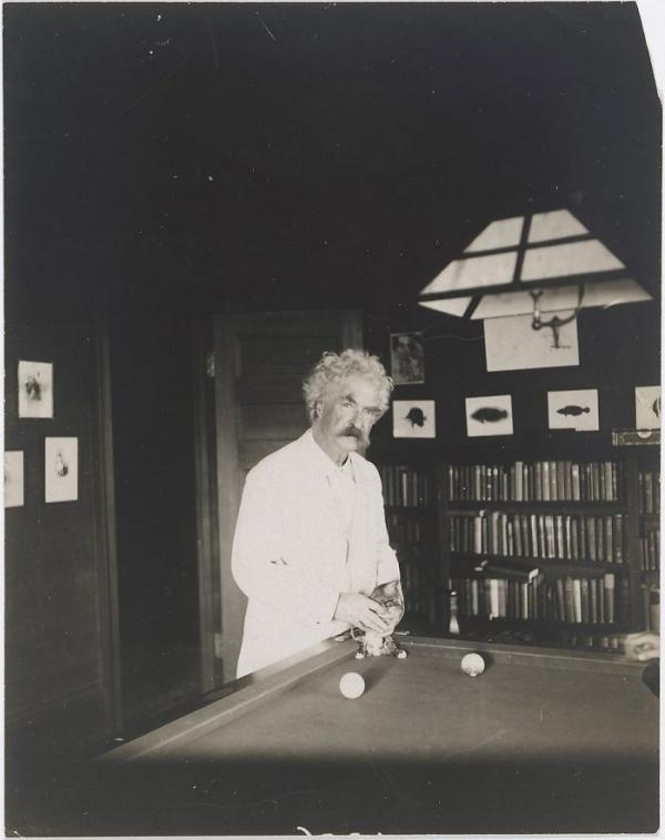 Những sự tích về Mark Twain - người hài hước vĩ đại nhất nước Mỹ cũng là kẻ yêu mèo điên cuồng Những sự tích về Mark Twain - người hài hước vĩ đại nhất nước Mỹ cũng là kẻ yêu mèo điên cuồng