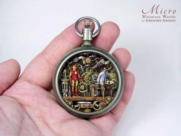 Nghệ nhân tỉ mỉ biến đồng hồ bỏ túi thành thế giới tí hon đẹp mắt Nghệ nhân tỉ mỉ biến đồng hồ bỏ túi thành thế giới tí hon đẹp mắt