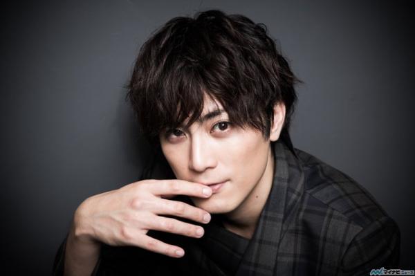 Hot Gimmick – Chuyện tình 'cẩu huyết' một cô gái - ba chàng trai nổi tiếng một thời sẽ có live action Hot Gimmick – Chuyện tình 'cẩu huyết' một cô gái - ba chàng trai nổi tiếng một thời sẽ có live action