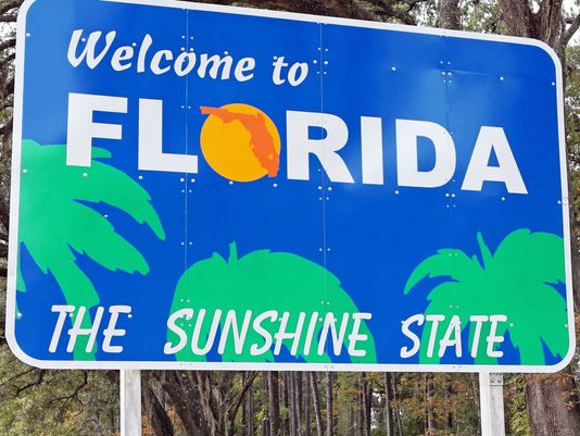 Cùng trào lưu 'Florida Man', khám phá xem độ khìn khìn của bạn là kiểu người Florida nào? Cùng trào lưu 'Florida Man', khám phá xem độ khìn khìn của bạn là kiểu người Florida nào?