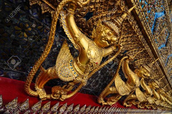 Chim thần Garuda - Biểu tượng không thể không biết ở các nước Đông Nam Á Chim thần Garuda - Biểu tượng không thể không biết ở các nước Đông Nam Á