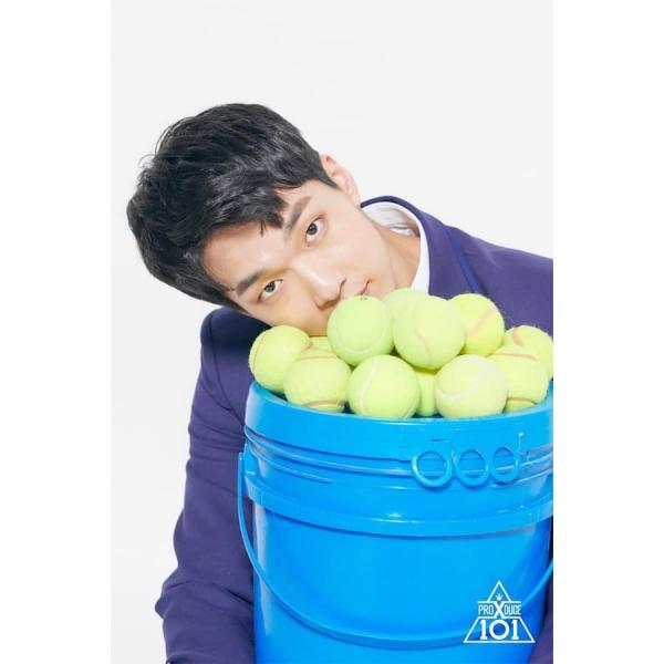 Những thí sinh Produce X 101 cứ như là anh em sinh đôi thất lạc với thần tượng nổi tiếng Những thí sinh Produce X 101 cứ như là anh em sinh đôi thất lạc với thần tượng nổi tiếng