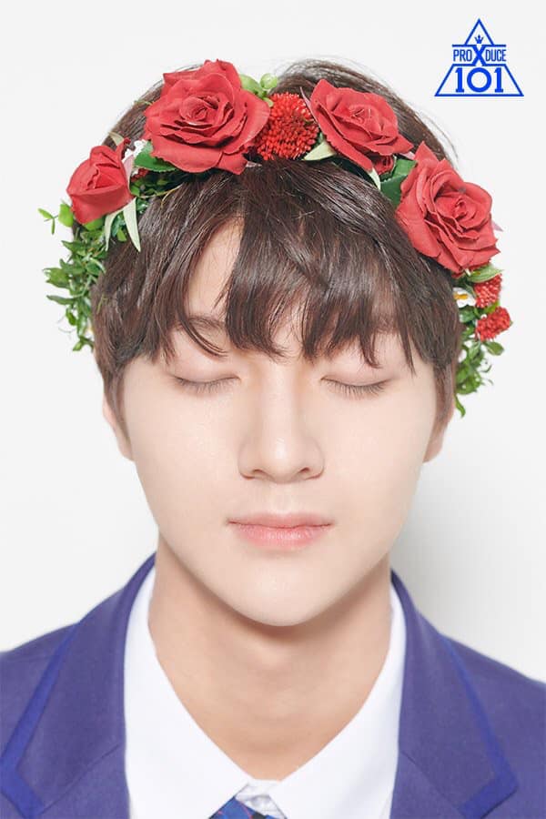 Những thí sinh Produce X 101 cứ như là anh em sinh đôi thất lạc với thần tượng nổi tiếng Những thí sinh Produce X 101 cứ như là anh em sinh đôi thất lạc với thần tượng nổi tiếng