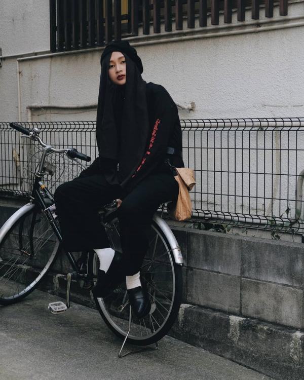 Thời trang Hồi giáo hiện đại và đẹp khó cưỡng của cô nàng Instagrammer nổi tiếng Thời trang Hồi giáo hiện đại và đẹp khó cưỡng của cô nàng Instagrammer nổi tiếng