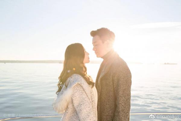 6 phim truyền hình Hoa ngữ lên sóng tháng 4: 'Bữa tiệc tinh thần' sôi động của mùa hè chính thức bắt đầu 6 phim truyền hình Hoa ngữ lên sóng tháng 4: 'Bữa tiệc tinh thần' sôi động của mùa hè chính thức bắt đầu