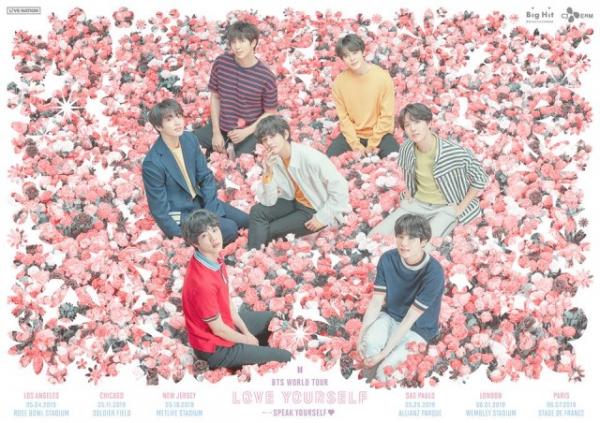 Các phụ huynh ở Brazil khóc nức nở khi mua được vé concert của BTS cho con sau 2 ngày xếp hàng Các phụ huynh ở Brazil khóc nức nở khi mua được vé concert của BTS cho con sau 2 ngày xếp hàng