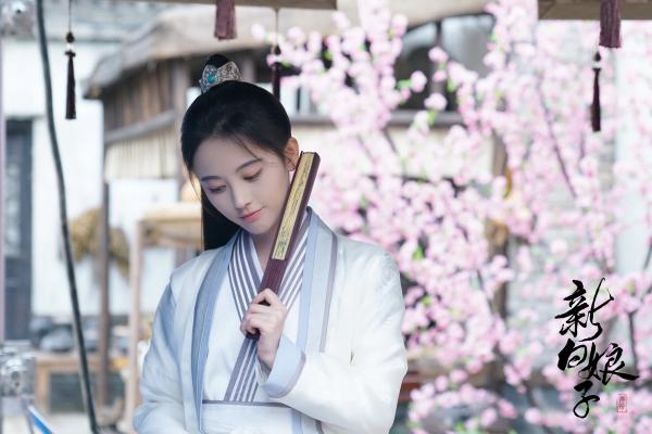 'Tân Bạch Nương Tử': Bạch Tố Trinh cá tính cỡ nào cũng không chọc được Hứa Tiên văn võ song toàn 'Tân Bạch Nương Tử': Bạch Tố Trinh cá tính cỡ nào cũng không chọc được Hứa Tiên văn võ song toàn